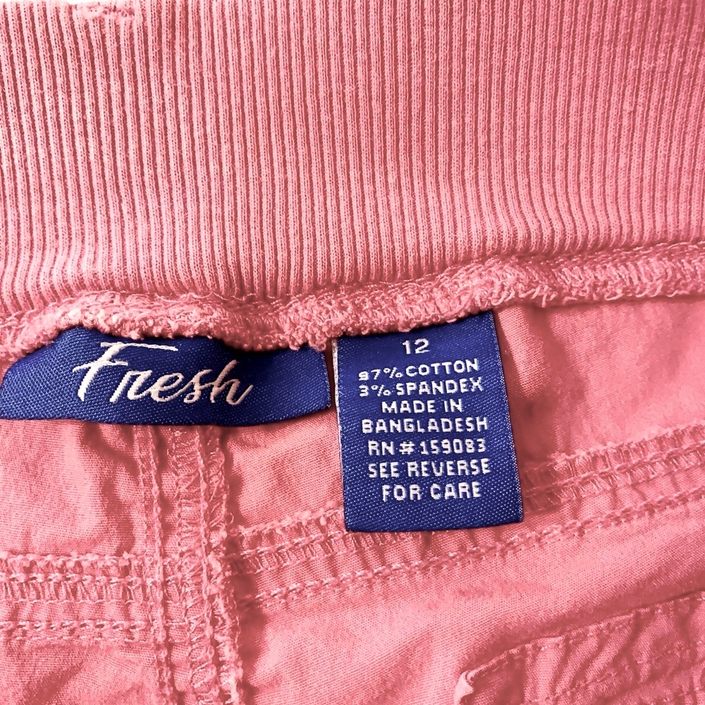 Women's Peach Bermudas - Picture 4 of 8